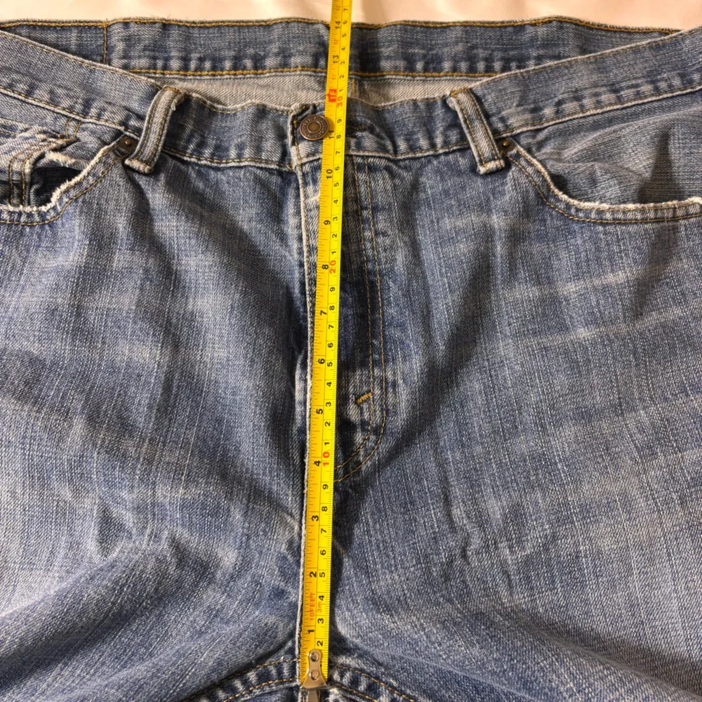 Levis levi 559
